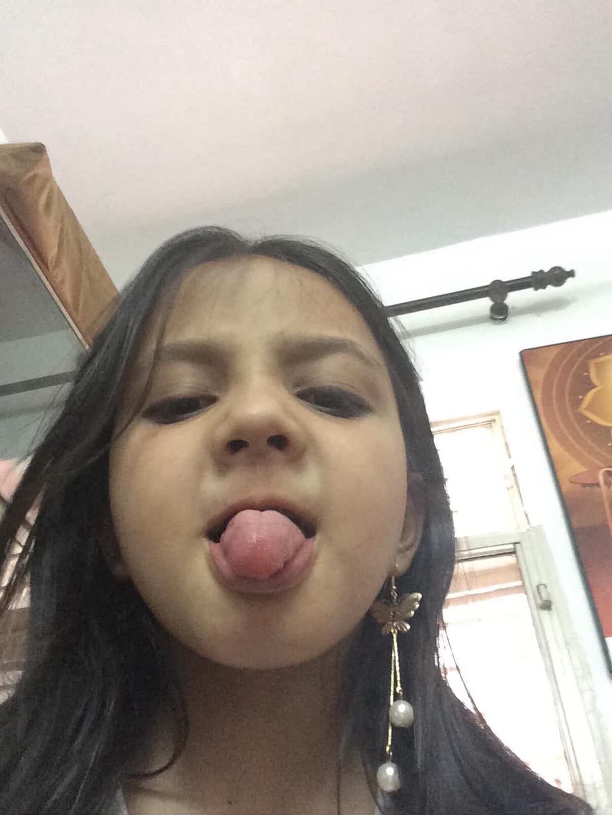 Shruti making a face